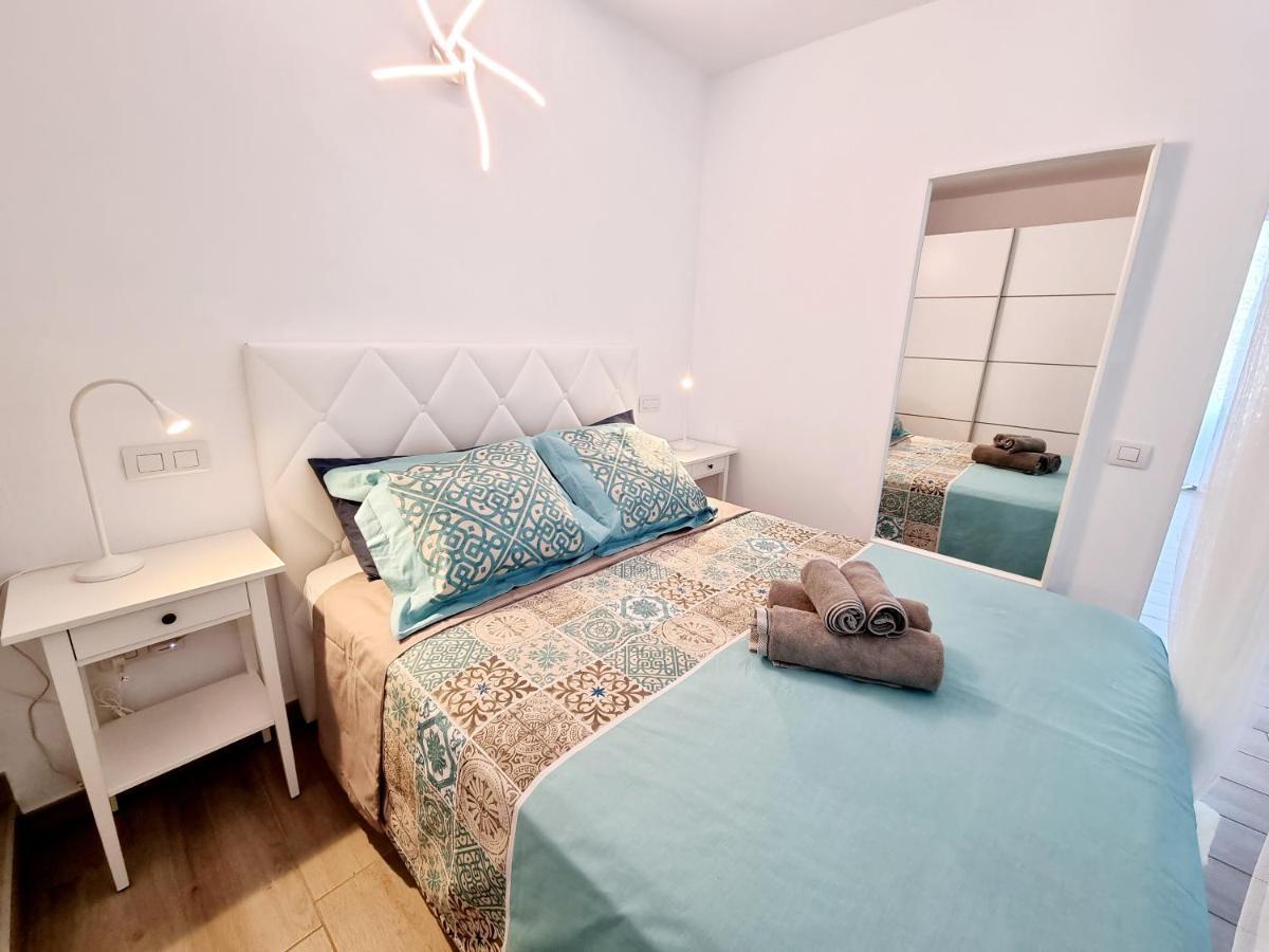 קוסטה טגוויסה Apartamento Giovanni 09 Playa Roca מראה חיצוני תמונה